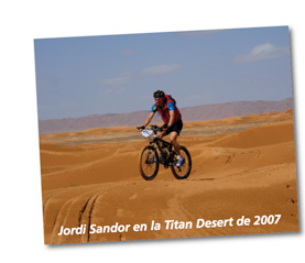 Foto: Jordi Sandor en la Titan Desert de 2007